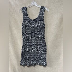Rue21 Black and White Tribal Pattern keyhole short dress juniors XL